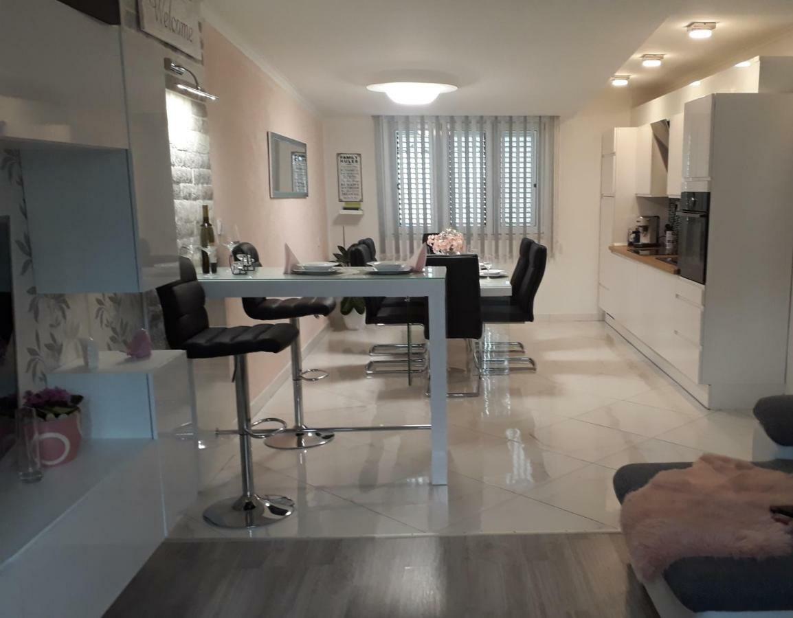 Apartment Danijela II Шибеник Экстерьер фото