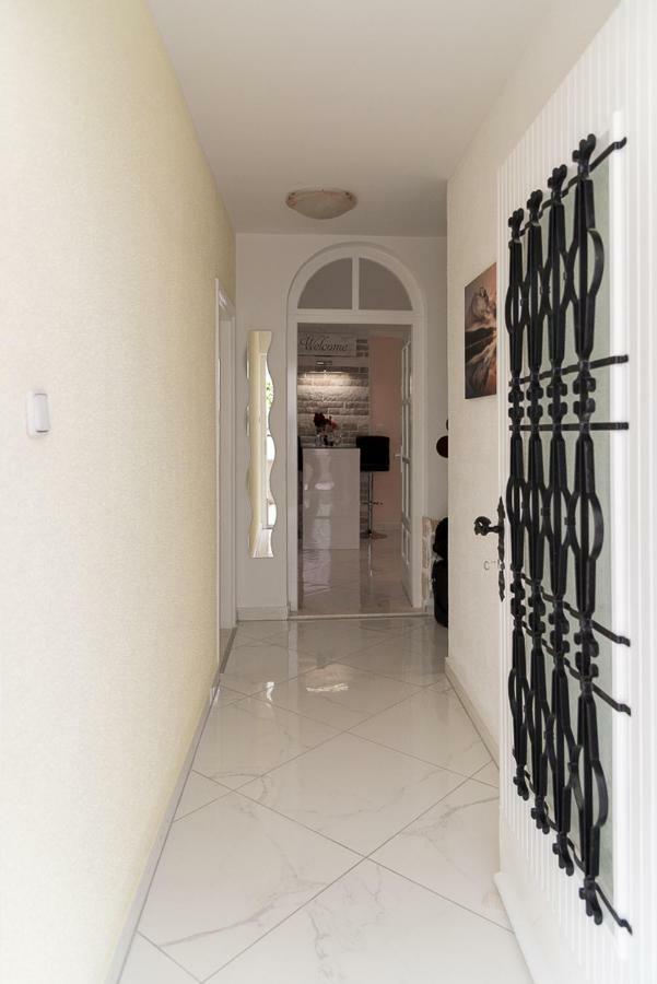 Apartment Danijela II Шибеник Экстерьер фото
